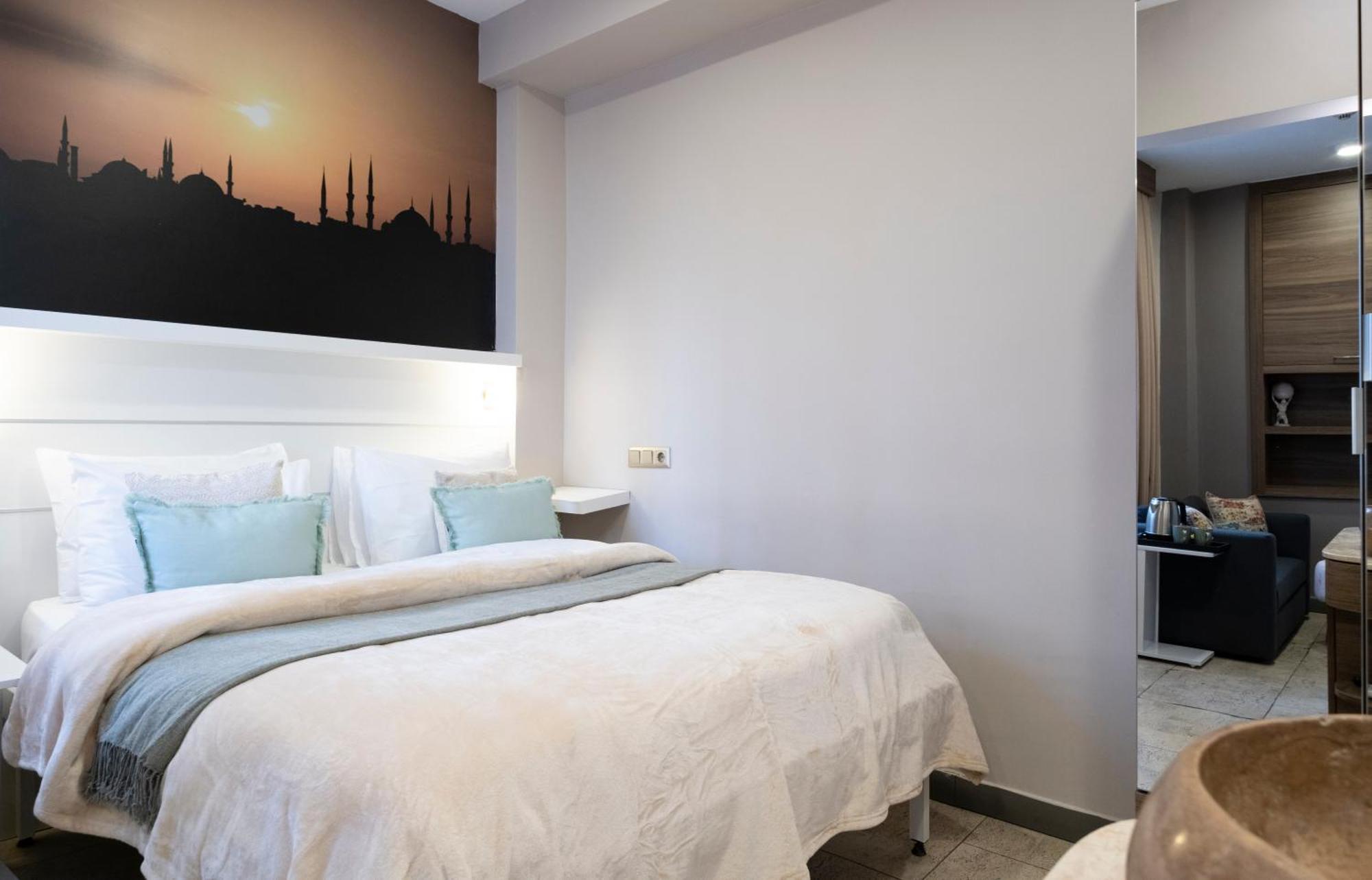 The Pera Hotel Istanbul Exteriör bild