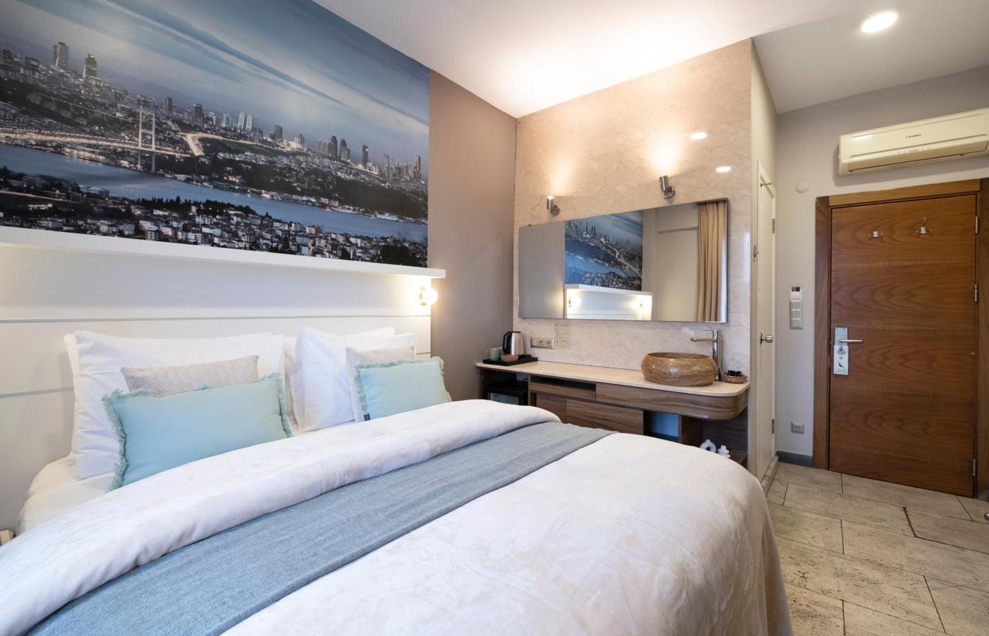 The Pera Hotel Istanbul Exteriör bild
