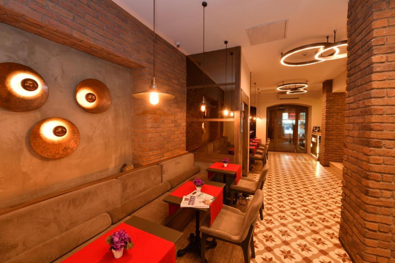 The Pera Hotel Istanbul Exteriör bild